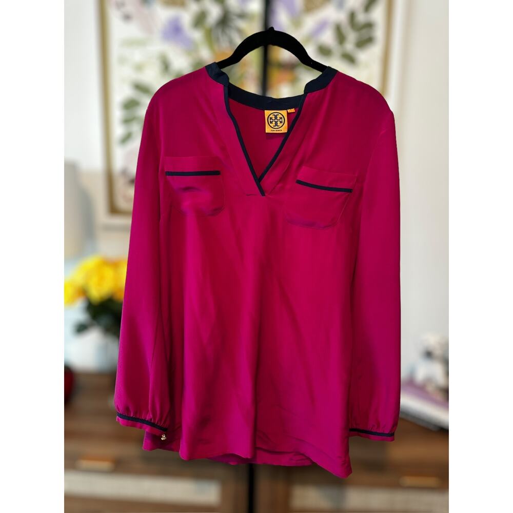 Tory Burch 100% Silk Tunic Long-Sleeve top in Fuchsia with Navy Hem Size 2